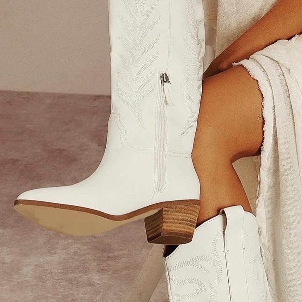 1 Left! MIIM Luxurious White on White Festival Heeled Cowboy Boot 8.5 - Picture 5 of 6